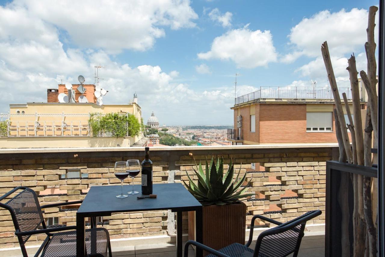 Rome As You Feel - Vatican Terrace Apartments With View מראה חיצוני תמונה